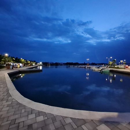 Apartment Mary Sukošan المظهر الخارجي الصورة