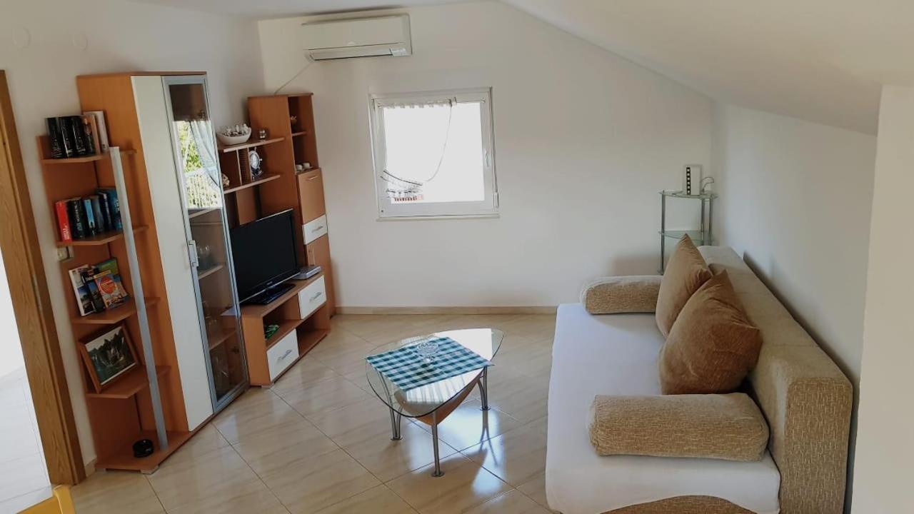 Apartment Mary Sukošan المظهر الخارجي الصورة